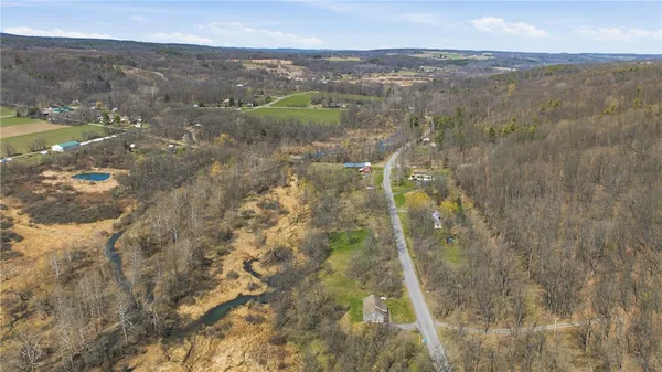 $299,999 | 2960 East Valley Road, Jerusalem, NY 14418