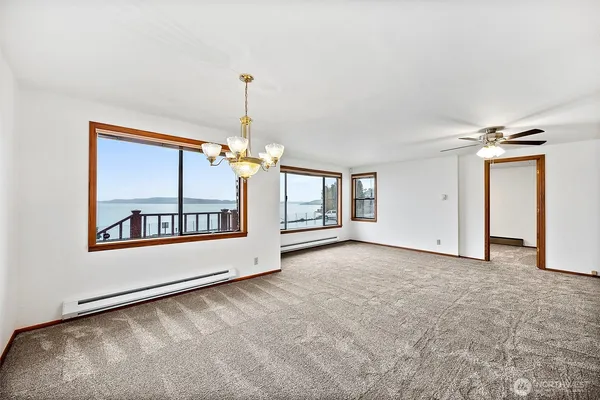 $824,950 | 2312 Lafayette Street, Steilacoom, WA 98388