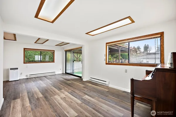 $824,950 | 2312 Lafayette Street, Steilacoom, WA 98388