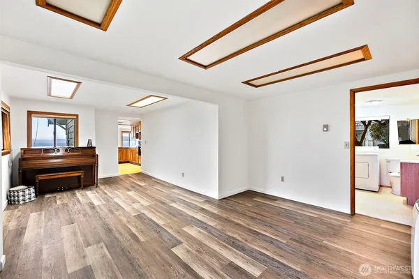 $824,950 | 2312 Lafayette Street, Steilacoom, WA 98388