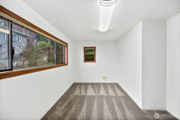 $824,950 | 2312 Lafayette Street, Steilacoom, WA 98388