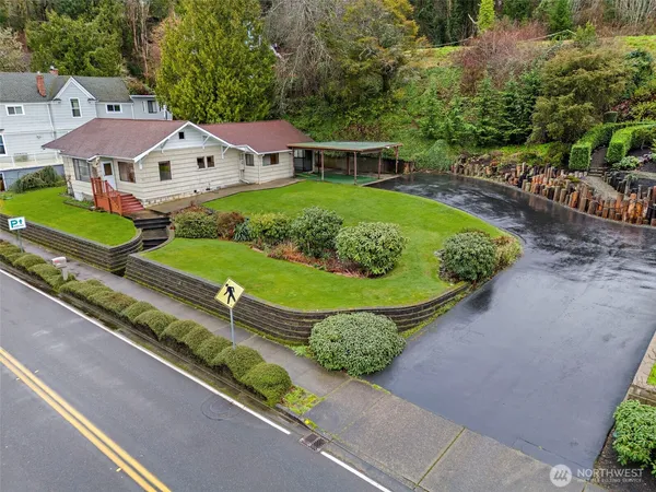 $824,950 | 2312 Lafayette Street, Steilacoom, WA 98388