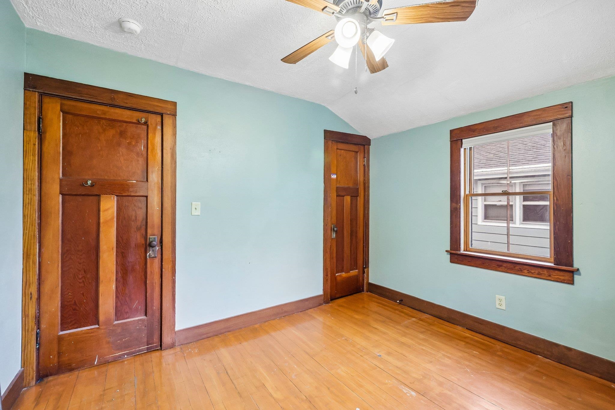 2415 Superior Street Madison, WI 53704 - Photo 15 of 28