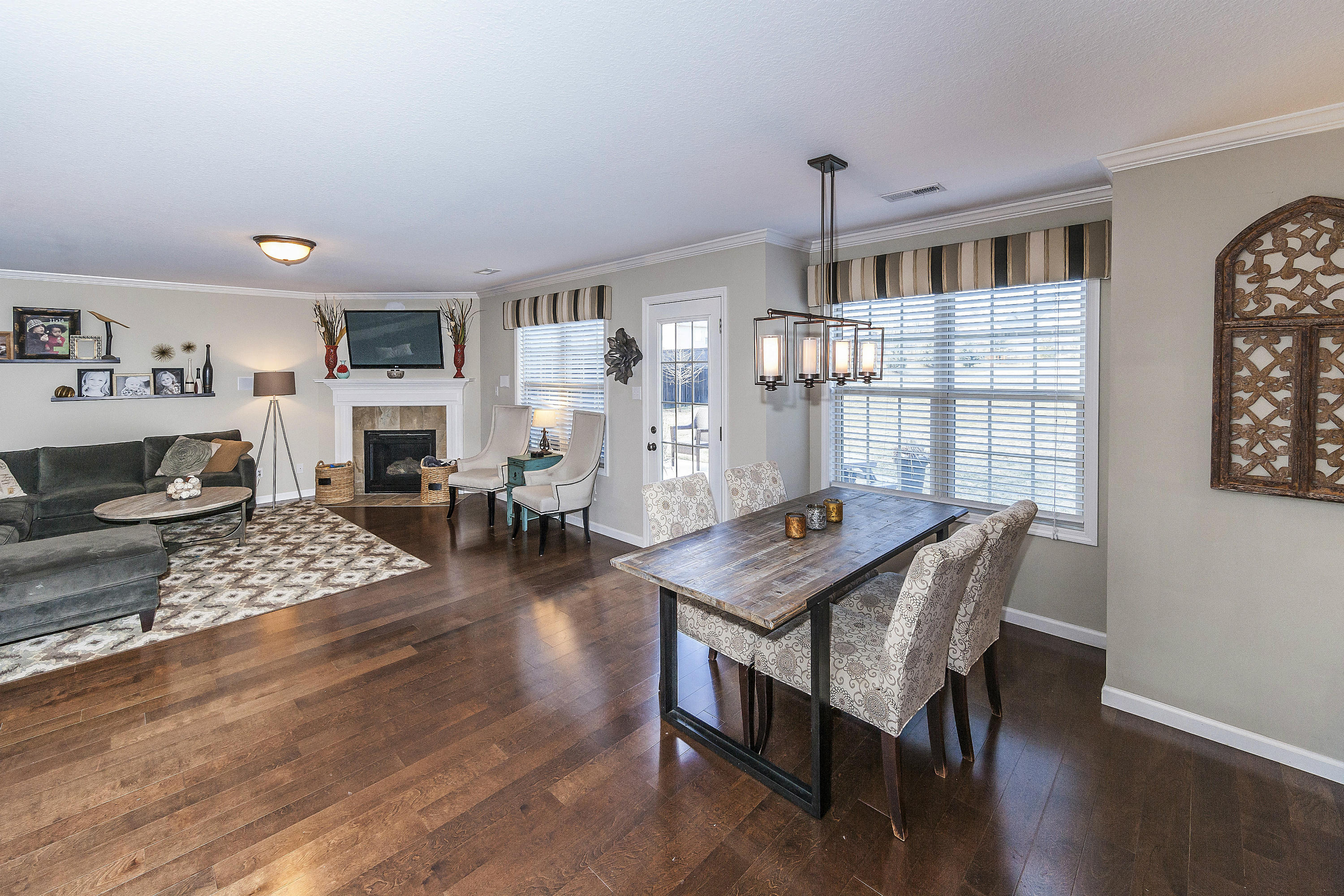 11603 Edison Road Knoxville, TN 37932 - Photo 11 of 23 brk area to living rm