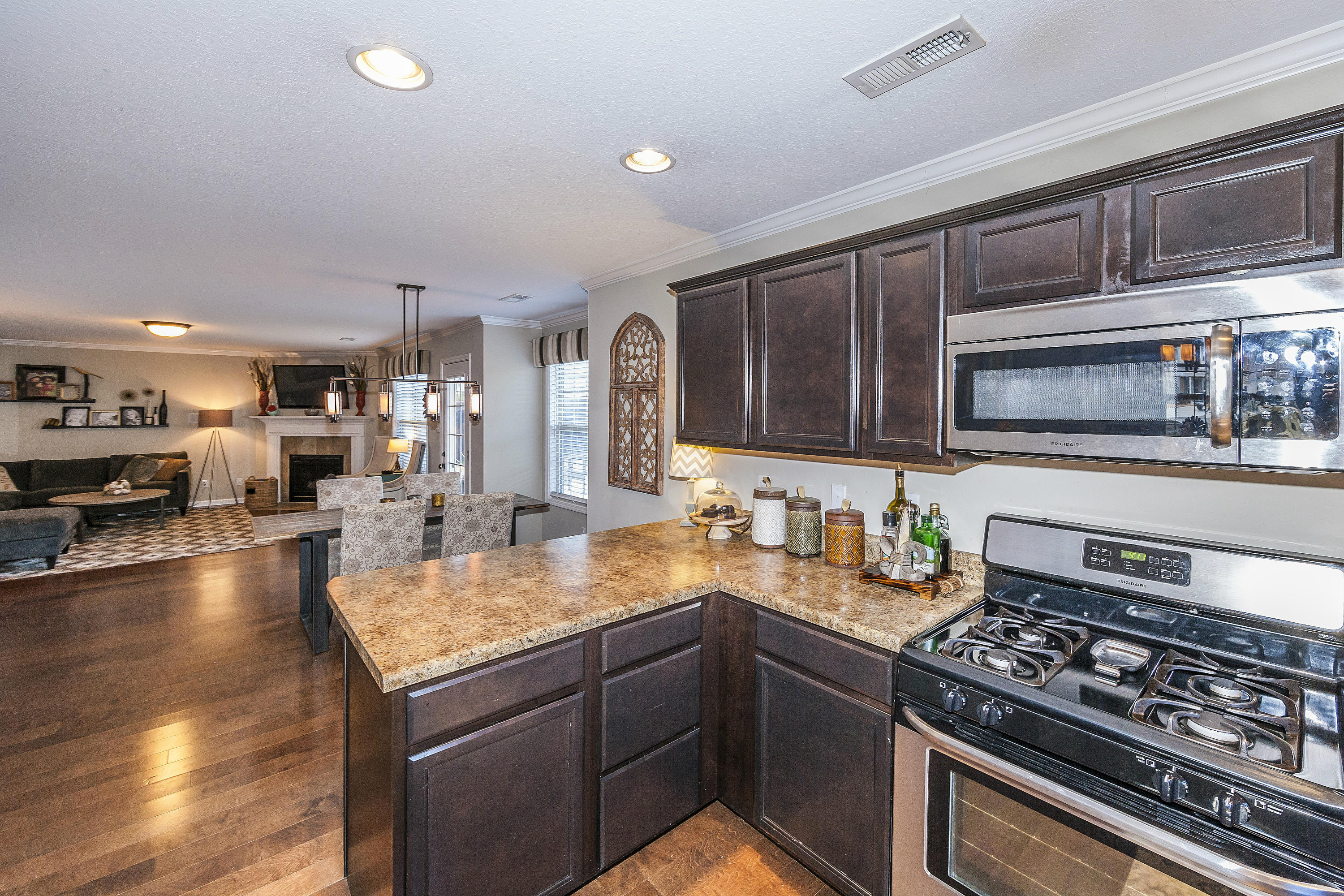 11603 Edison Road Knoxville, TN 37932 - Photo 10 of 23 view from kit to lr