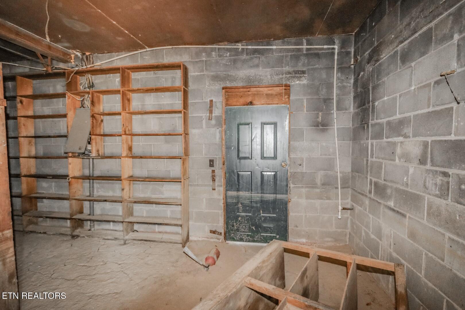 151 Highway 107 Del Rio, TN 37727 - Photo 33 of 41 32