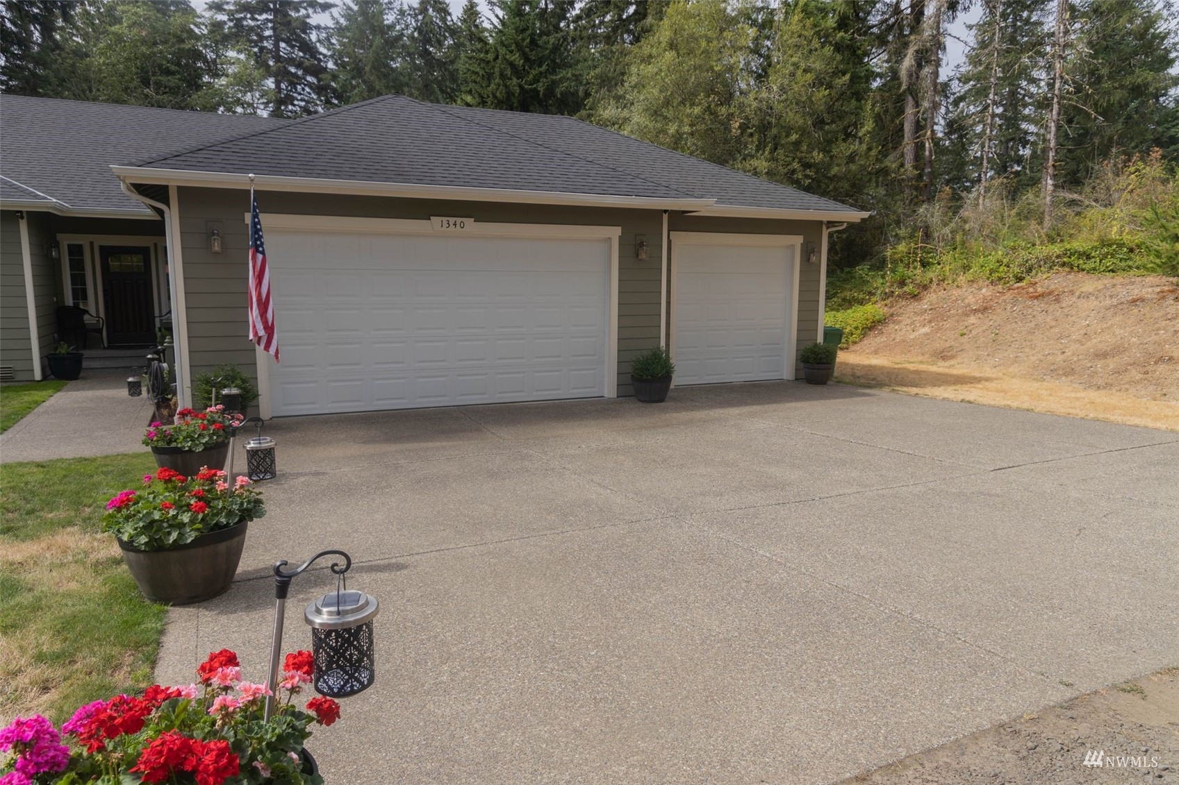 1340 Southwest Pine Road Port Orchard, WA 98367 - Photo 33 of 40 Gallery Image 33