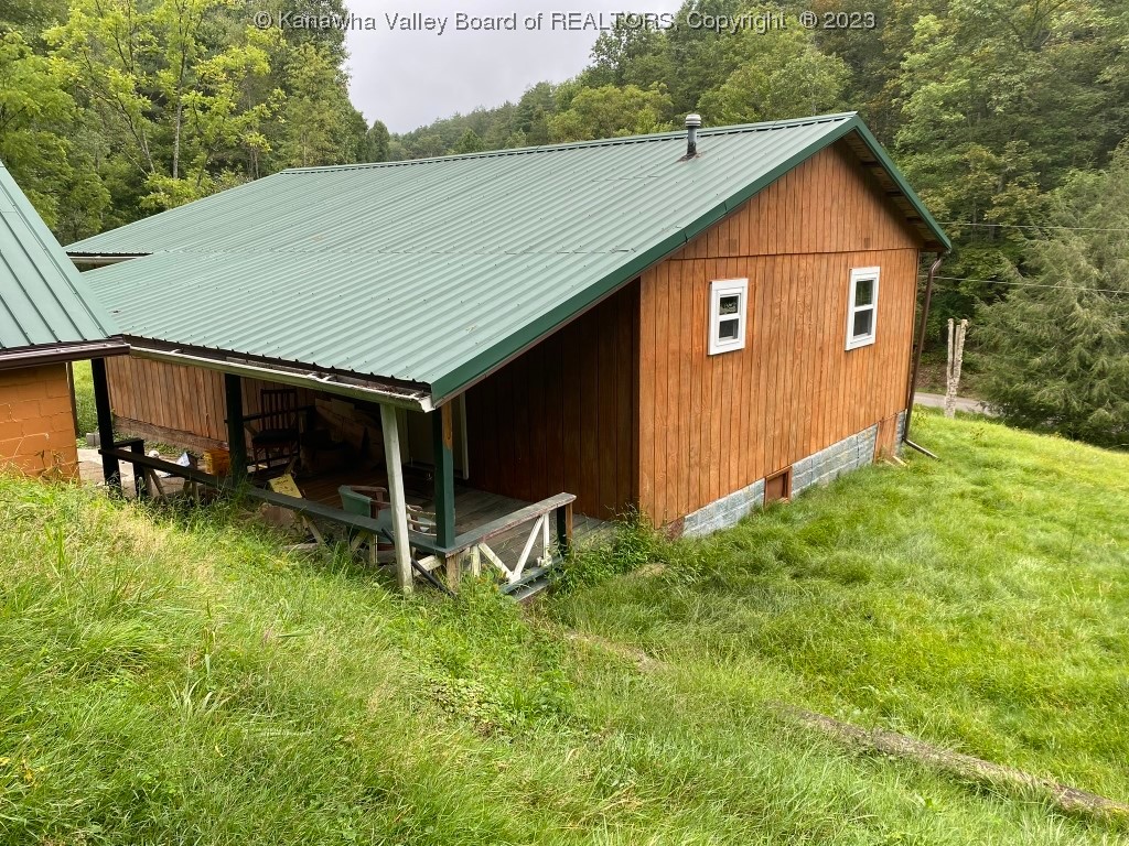 1398 Speed Road Spencer, WV 25276 - Photo 16 of 49 Gallery Image 16