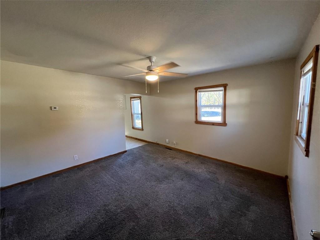 1013 West 2nd Street Pittsburg, KS 66762 - Photo 6 of 11