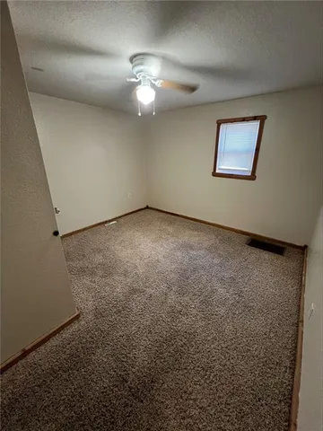 $89,900 | 1013 West 2nd Street, Pittsburg, KS 66762