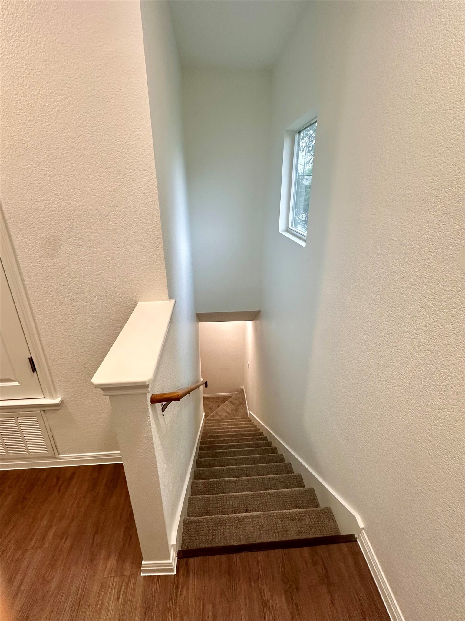 4713 Santa Anna Street Austin, TX 78721 - Photo 22 of 34