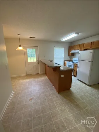 $1,875 | 417 Shadowbrook Circle, Springfield, GA 31329