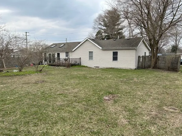 $205,000 | 1025 East 1st Street, Coal City, IL 60416