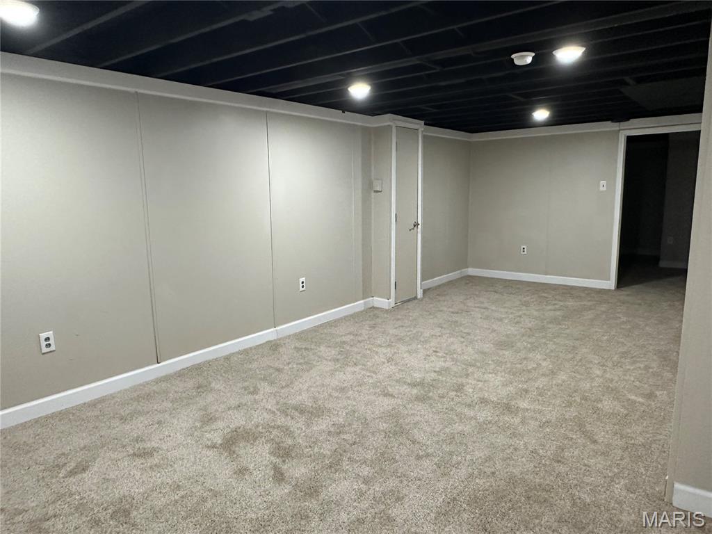 7230 Howdershell Road Hazelwood, MO 63042 - Photo 21 of 29