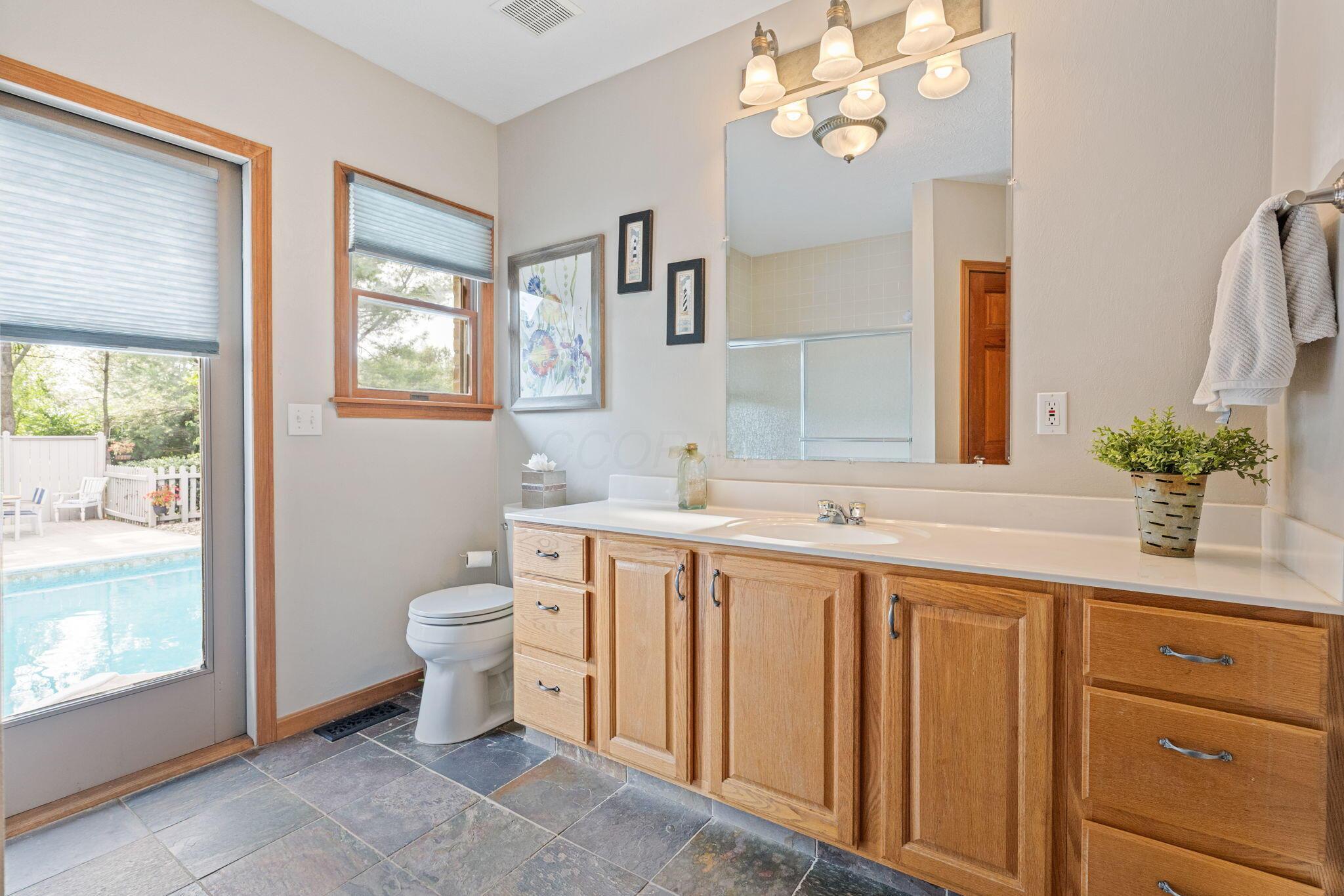 12907 Woodtown Road Galena, OH 43021 - Photo 74 of 117 Full Bathroom 3
