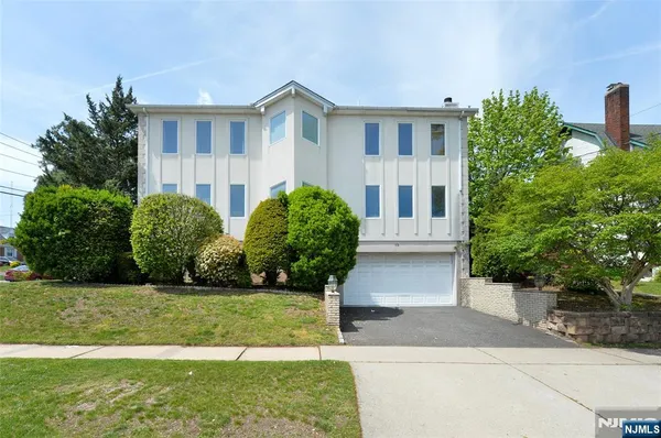 $699,000 | 73 South Prospect Avenue, Hackensack, NJ 07601