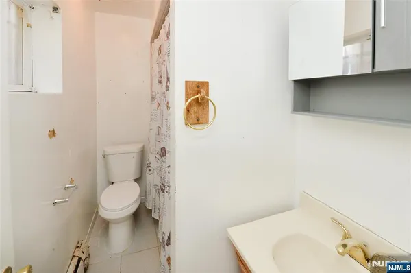 $729,000 | 73 South Prospect Avenue, Hackensack, NJ 07601