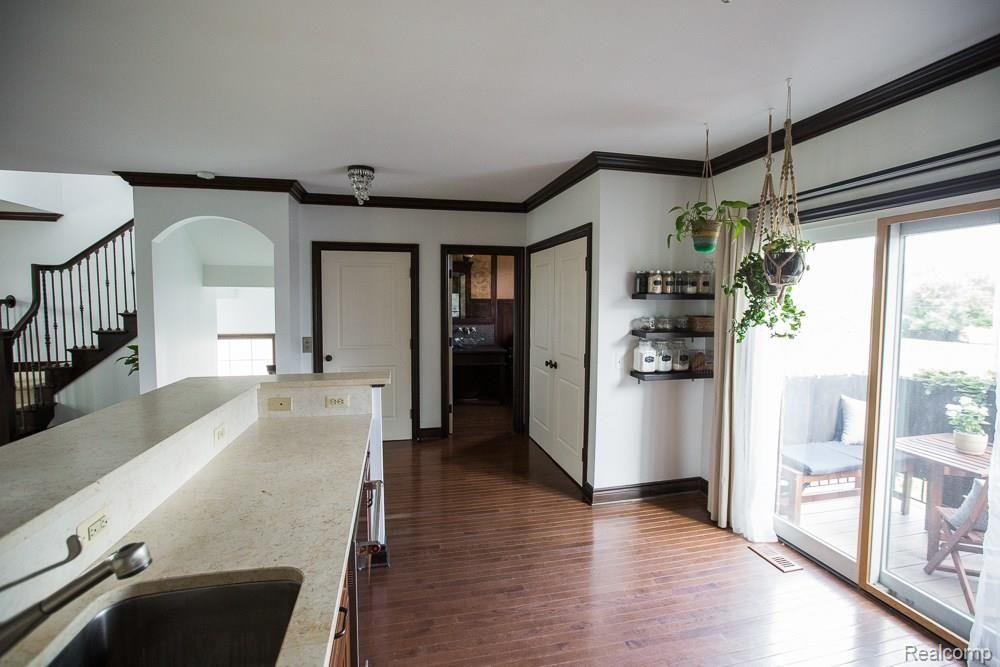 514 E Ferry Detroit, MI 48202 - Photo 13 of 46 514EFerrySt-122.jpg