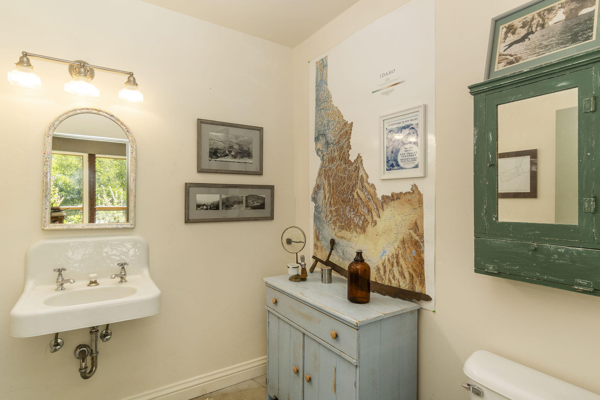 97 Croesus Crk Road Blaine County, ID 83333 - Photo 28 of 54 Basement/Garage Bathroom