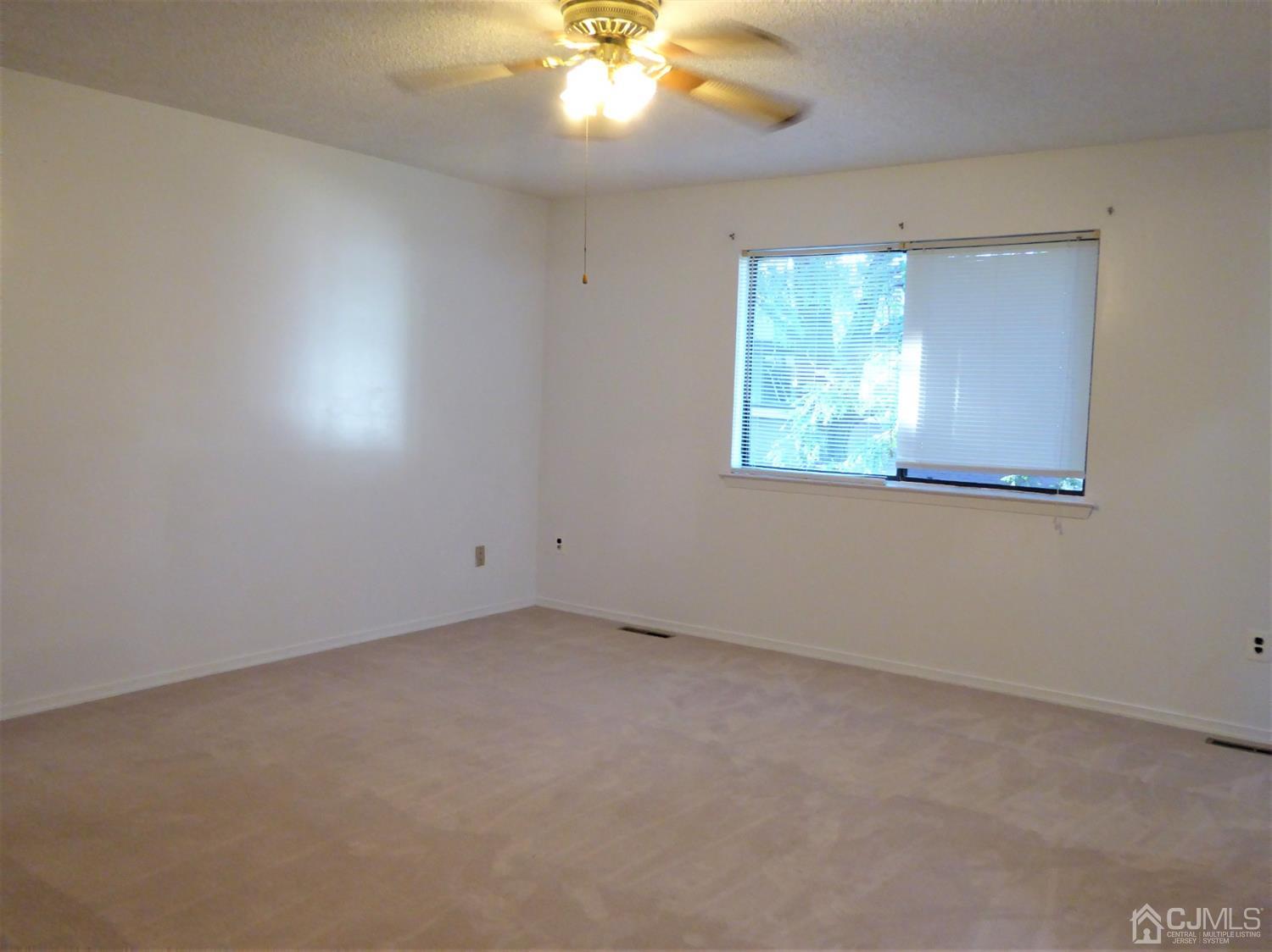 5306 Hana Road Edison, NJ 08817 - Photo 19 of 31 Gallery Image 19