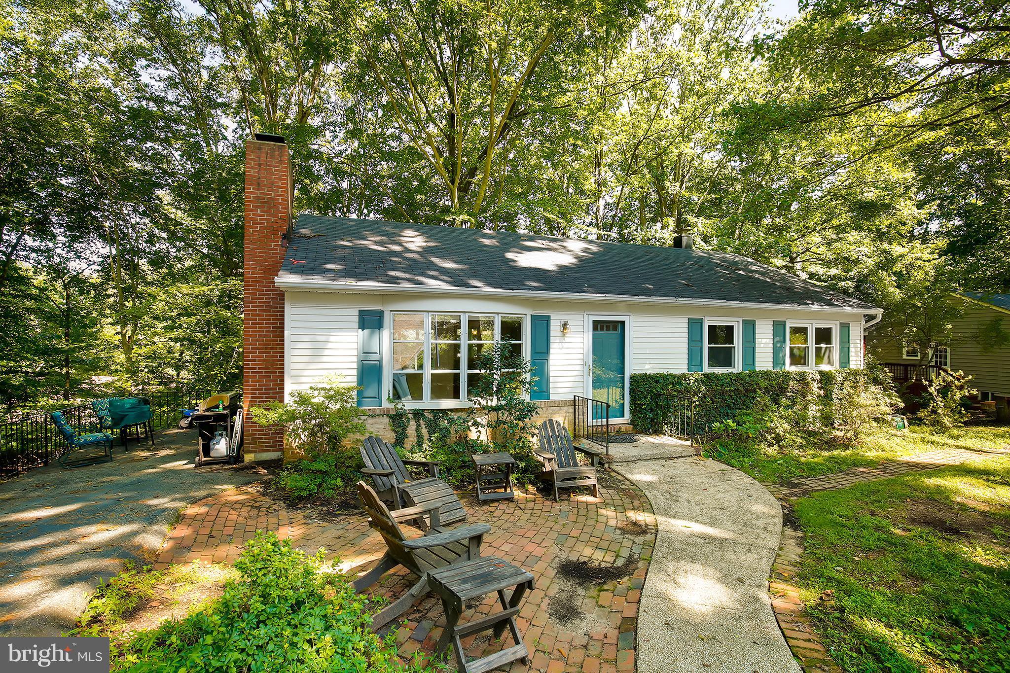 4814 Rollingtop Road Ellicott City, MD 21043 - Photo 1 of 16 Exterior (Front)