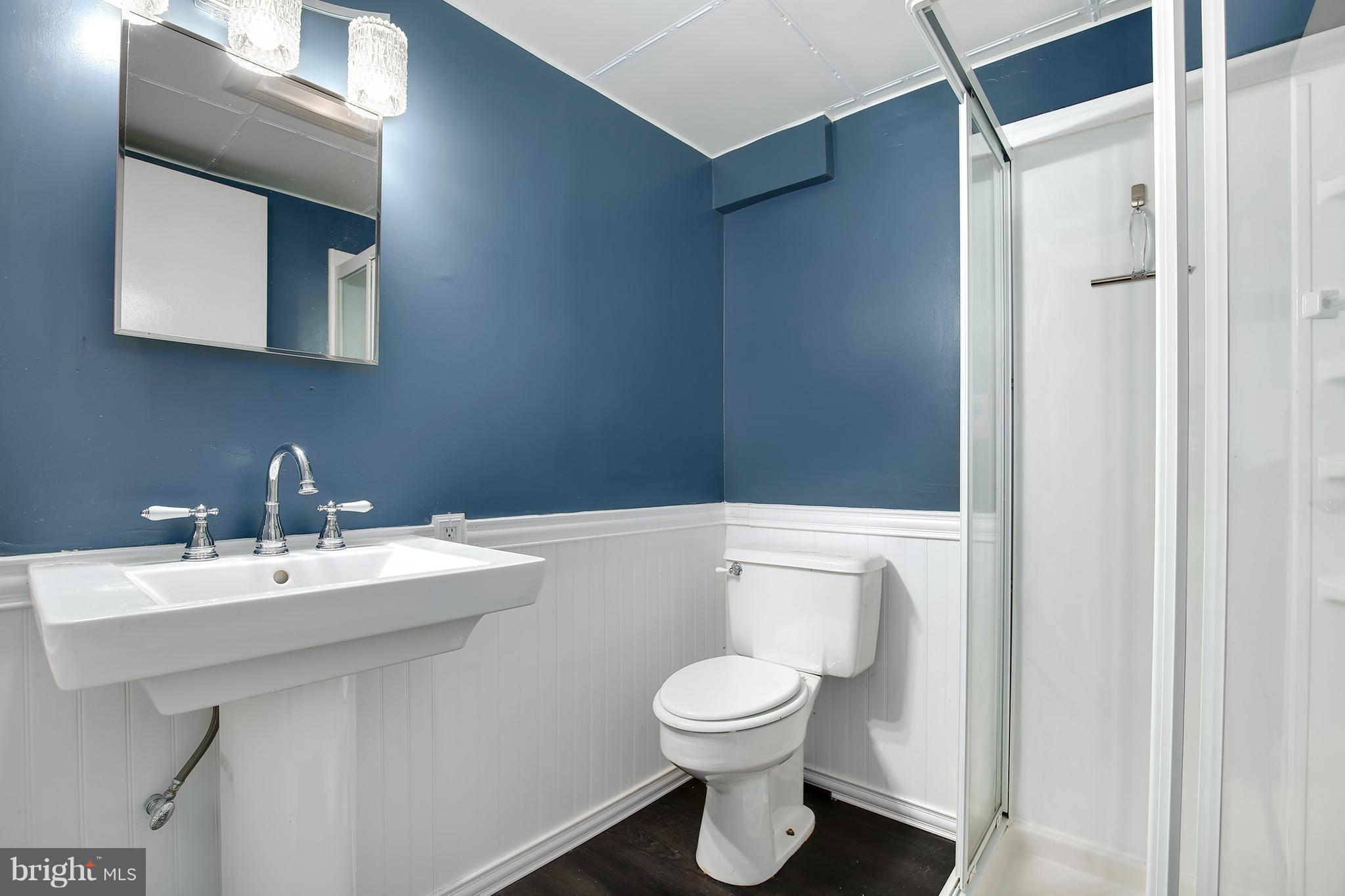 4814 Rollingtop Road Ellicott City, MD 21043 - Photo 13 of 16 Bath