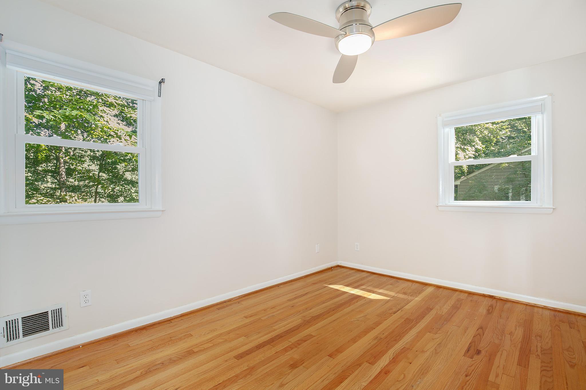 4814 Rollingtop Road Ellicott City, MD 21043 - Photo 8 of 16 Bedroom