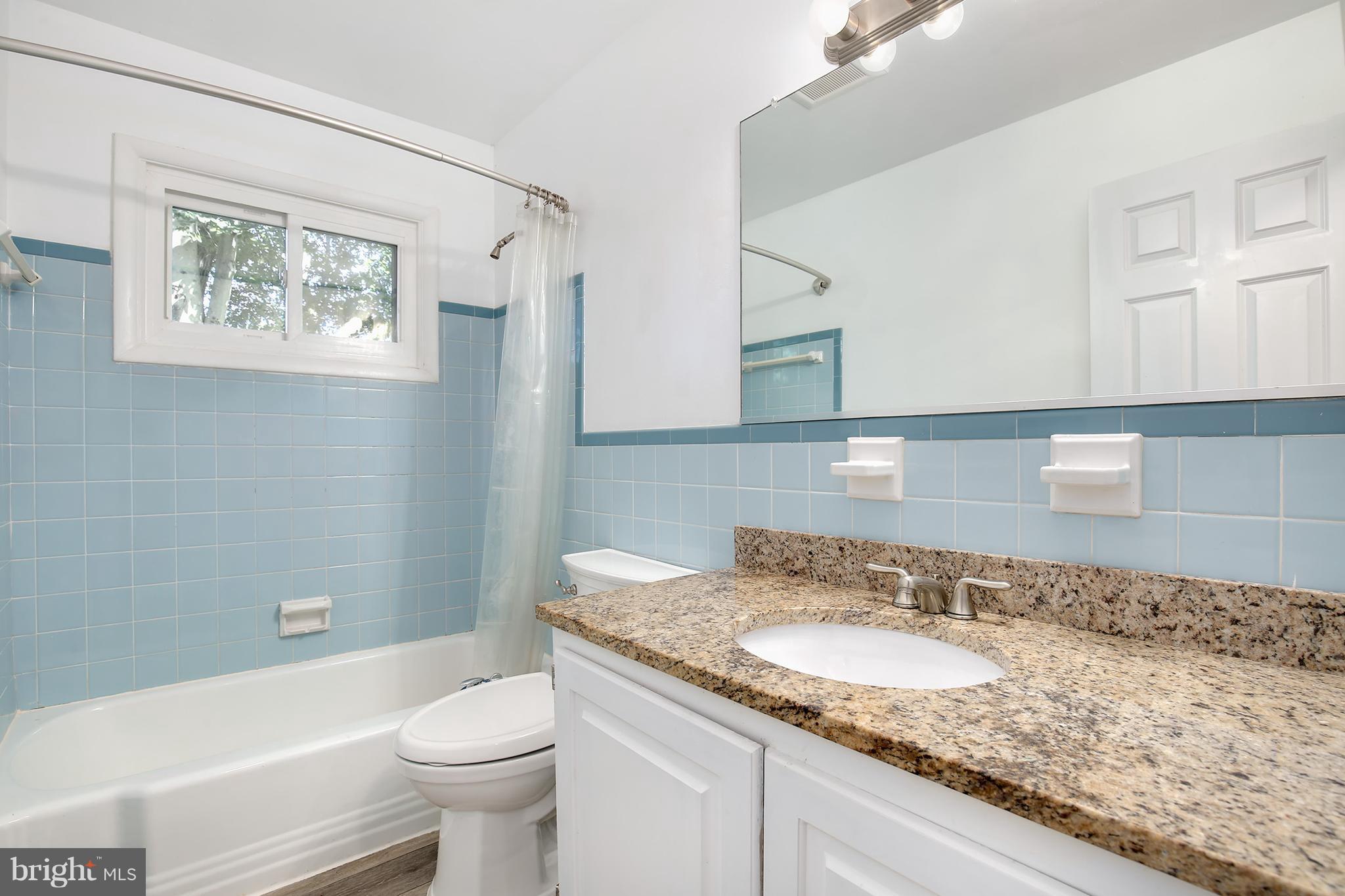 4814 Rollingtop Road Ellicott City, MD 21043 - Photo 9 of 16 Bath