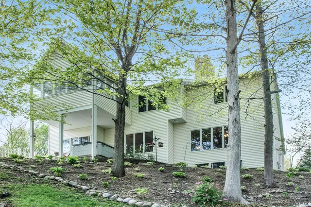 $609,900 | 26252 Woodsong Court, South Bend, IN 46628