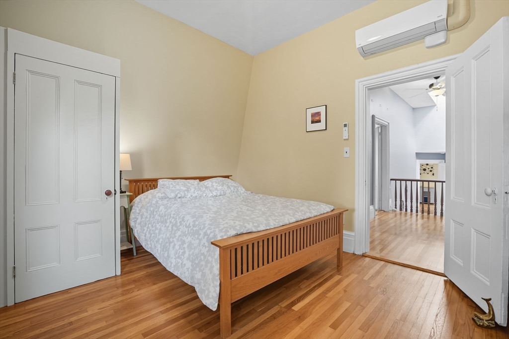 69 Ocean Street Boston, MA 02124 - Photo 18 of 40