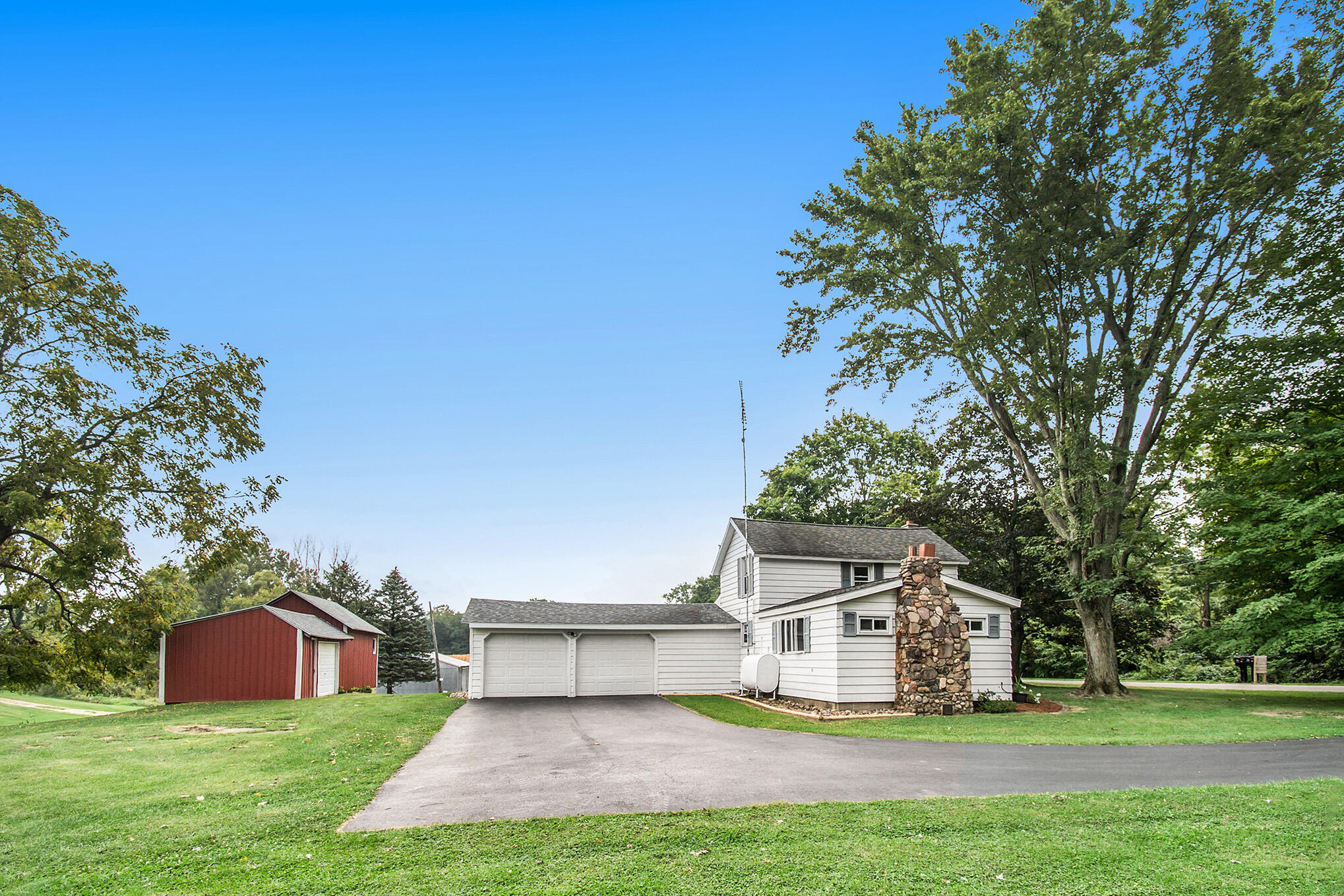 800 Tuttle Road Union City, MI 49094 - Photo 4 of 34 DSC_9724