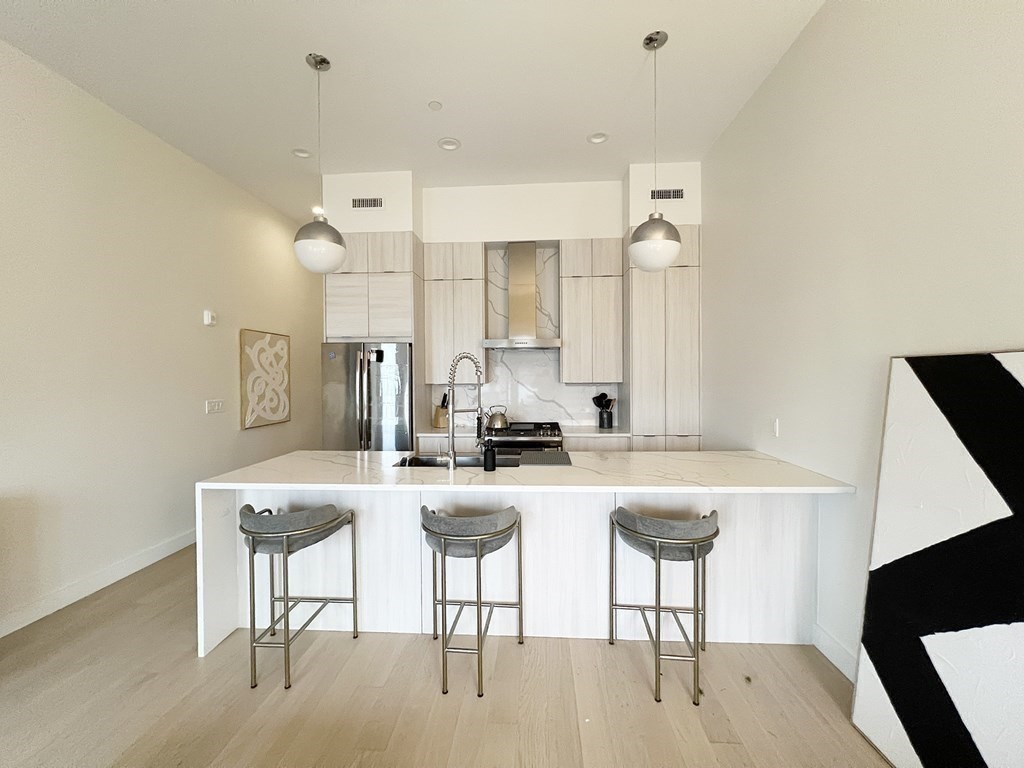 360 Meridian Street, Unit 7 Boston, MA 02128 - Photo 4 of 27