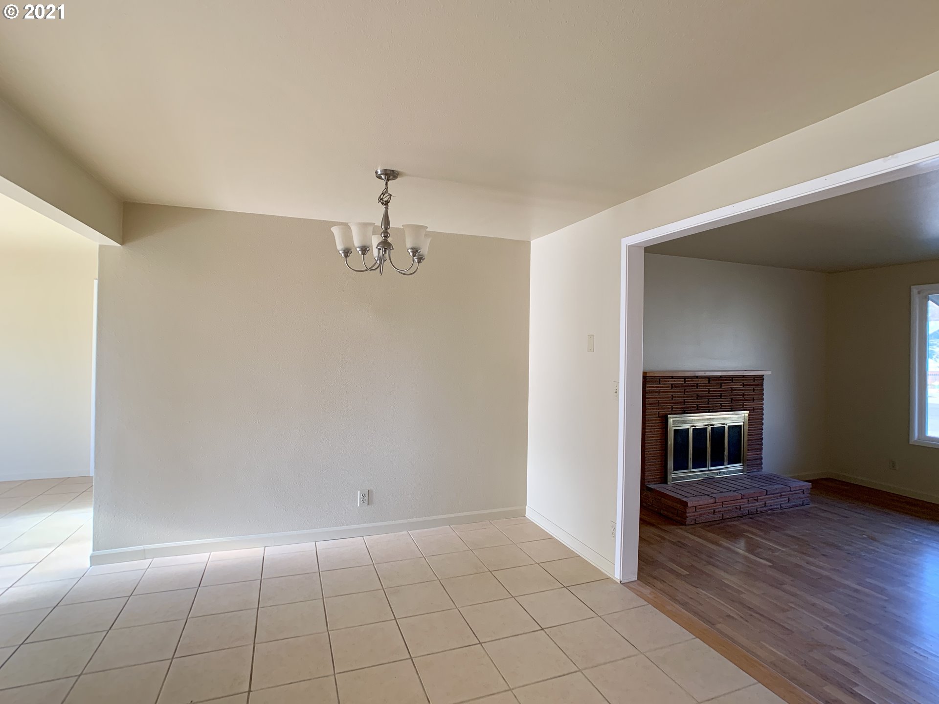2610 Stratford Street Eugene, OR 97404 - Photo 10 of 28