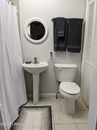 $2,200 | 710 Ribaut Road, Beaufort, SC 29902