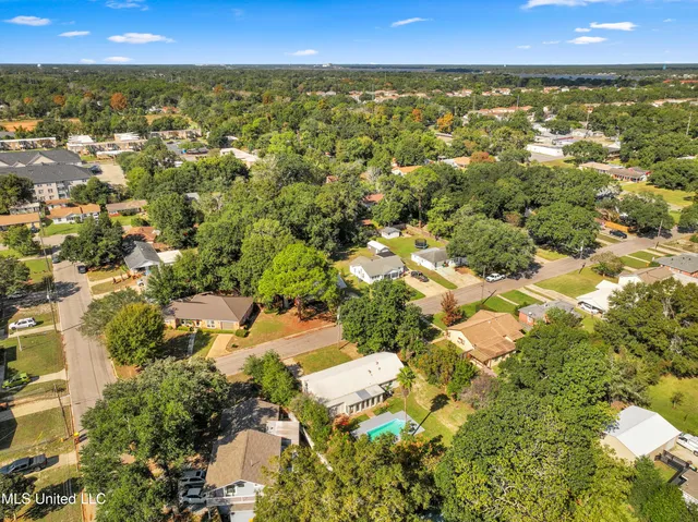 $225,000 | 244 Beeman Drive, Biloxi, MS 39531