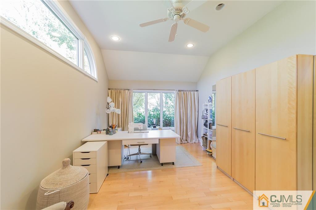 18 Cherokee Road East Brunswick, NJ 08816 - Photo 14 of 36 Gallery Image 14