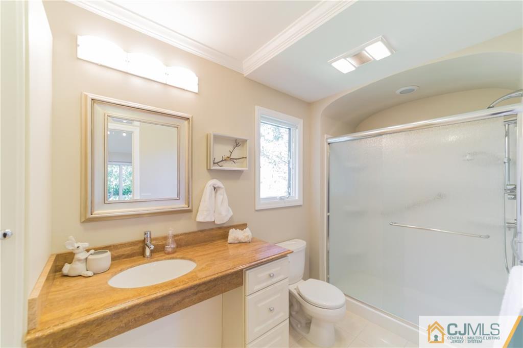 18 Cherokee Road East Brunswick, NJ 08816 - Photo 15 of 36 Gallery Image 15