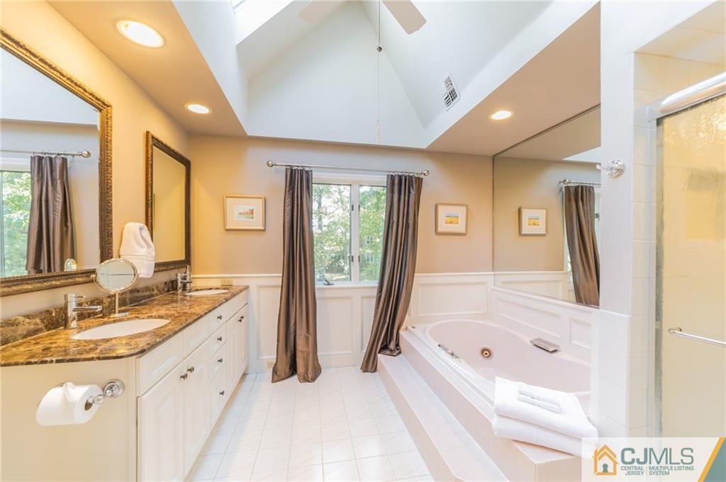 18 Cherokee Road East Brunswick, NJ 08816 - Photo 21 of 36 Gallery Image 21