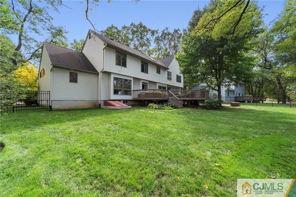 18 Cherokee Road East Brunswick, NJ 08816 - Photo 34 of 36 Gallery Image 34