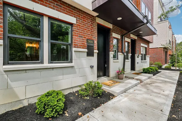 $664,900 | 3906 Edwards Road, Unit C, Cincinnati, OH 45209