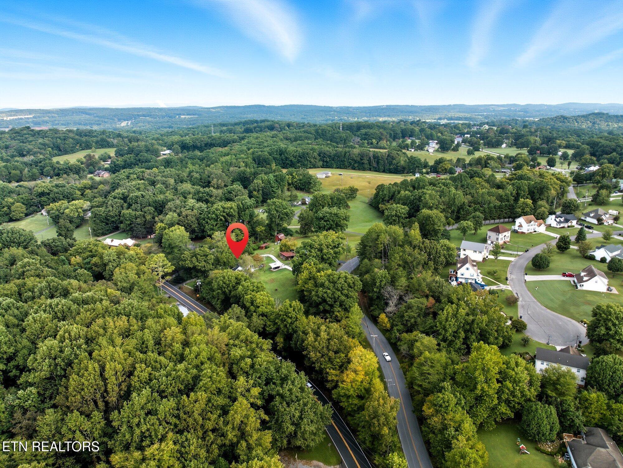 2512 Clearwater Road Athens, TN 37303 - Photo 28 of 34 2512-Clearwater-Rd-Athens-TN-29