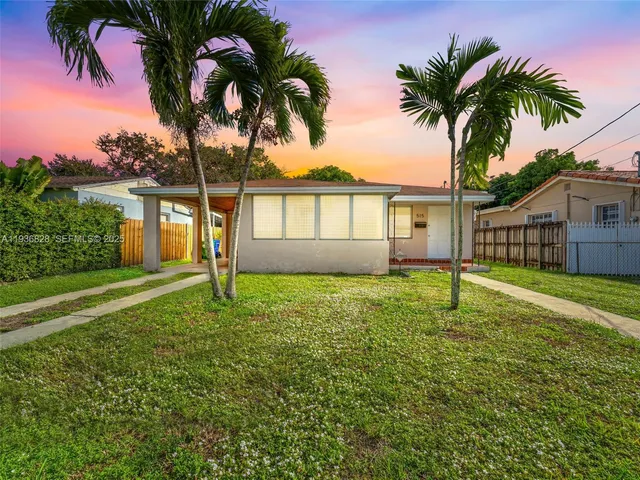 $2,800 | 515 Southwest 63rd Avenue, Unit 515, Miami, FL 33144