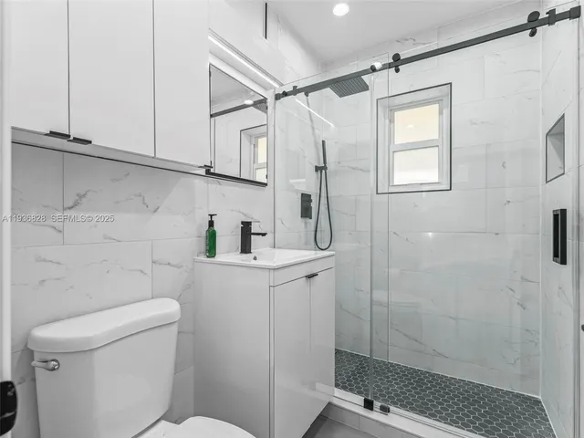 $2,800 | 515 Southwest 63rd Avenue, Unit 515, Miami, FL 33144