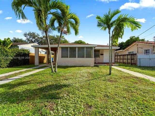 $2,800 | 515 Southwest 63rd Avenue, Unit 515, Miami, FL 33144