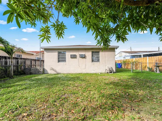 $2,800 | 515 Southwest 63rd Avenue, Unit 515, Miami, FL 33144