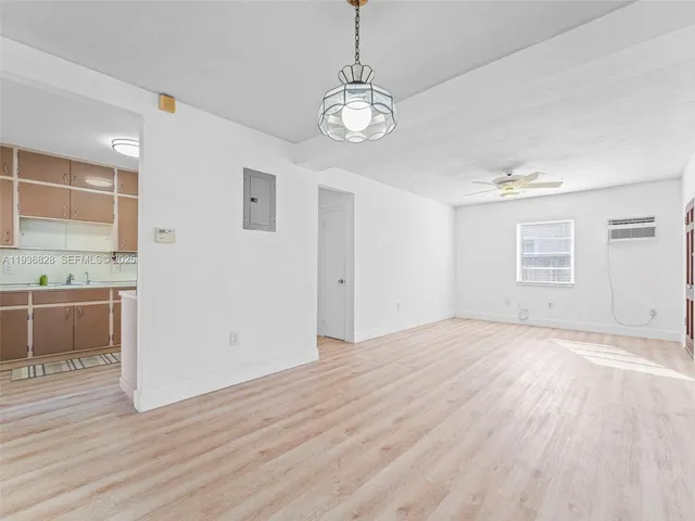 $2,800 | 515 Southwest 63rd Avenue, Unit 515, Miami, FL 33144