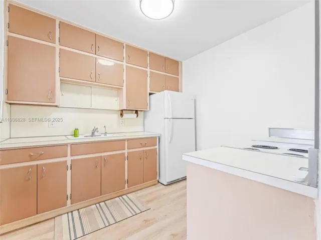 $2,800 | 515 Southwest 63rd Avenue, Unit 515, Miami, FL 33144