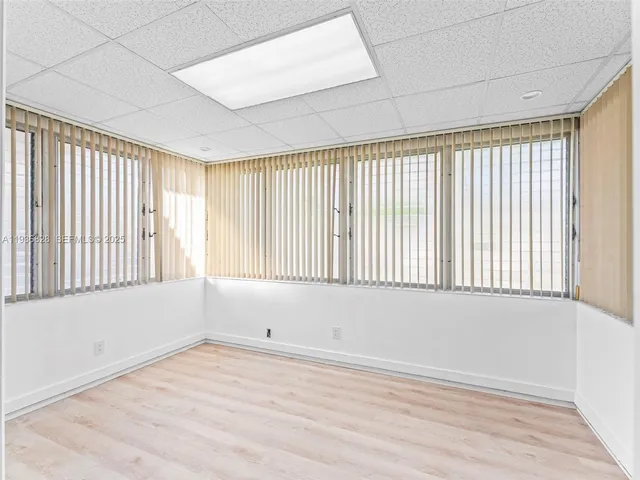 $2,800 | 515 Southwest 63rd Avenue, Unit 515, Miami, FL 33144