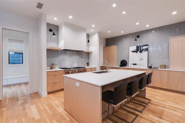 $12,500 | 3617 Springbrook Street, Dallas, TX 75205