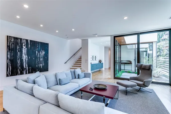 $12,500 | 3617 Springbrook Street, Dallas, TX 75205